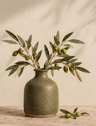Thumbnail version showing the complete vase and olive branches
